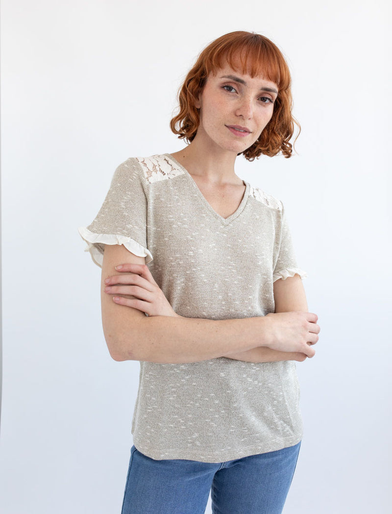 Blusa para mujer con encaje