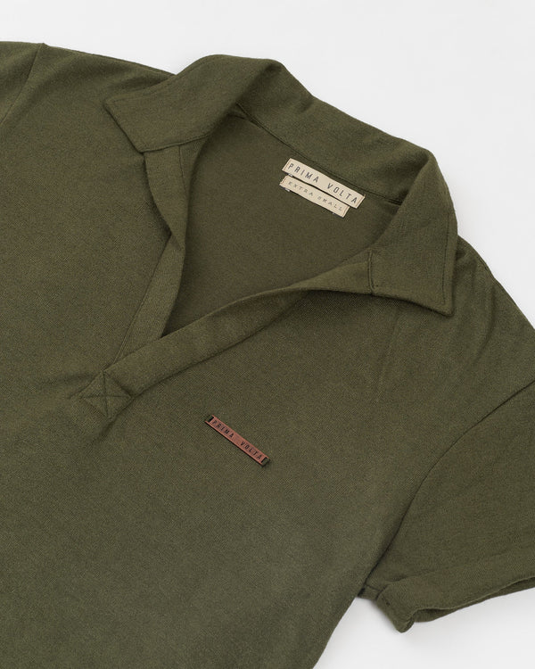 MILITARY GREEN KNITTED WIDE NECK POLO
